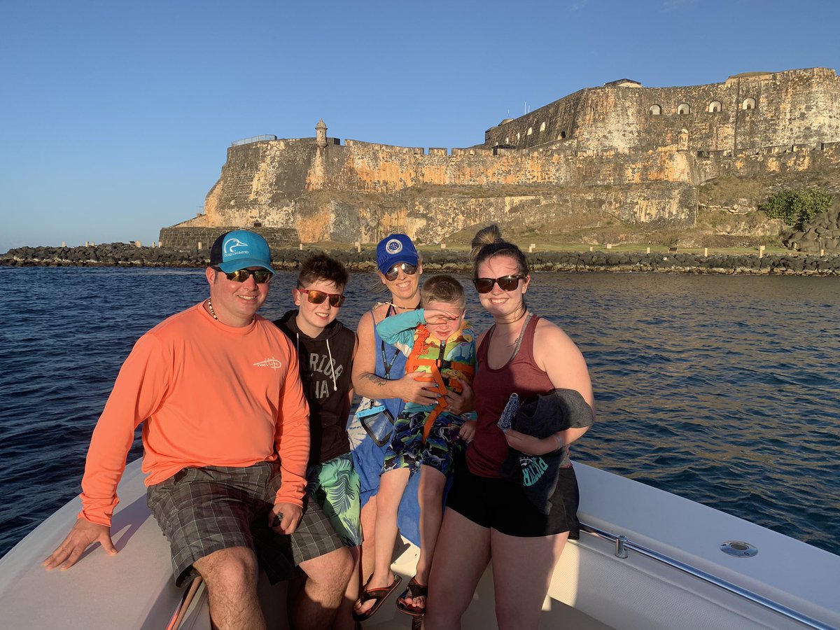 CrystalCoCraig's tweet photo. The family and I got a chance to getaway to sunny Puerto Rico 🇵🇷 this week!  #Sweetlife #saltlife #PuertoRico #History https://t.co/4oOV2RlnPX