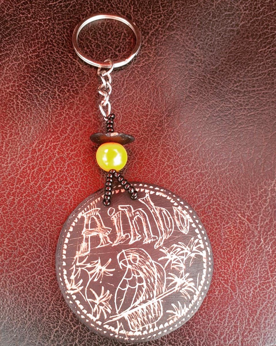 ainbomovie's tweet photo. AINBO fully supports the Indigenous People of the Amazon and has her own Hand-crafted Merchandise made right in heart of the rainforest in Pucallpa, Peru! Check out these amazing Key Chains made from all organic materials from the Amazon! #INDIGENOUS #Amazon #ainbomovie #ainbo https://t.co/29Q4HdkVcY