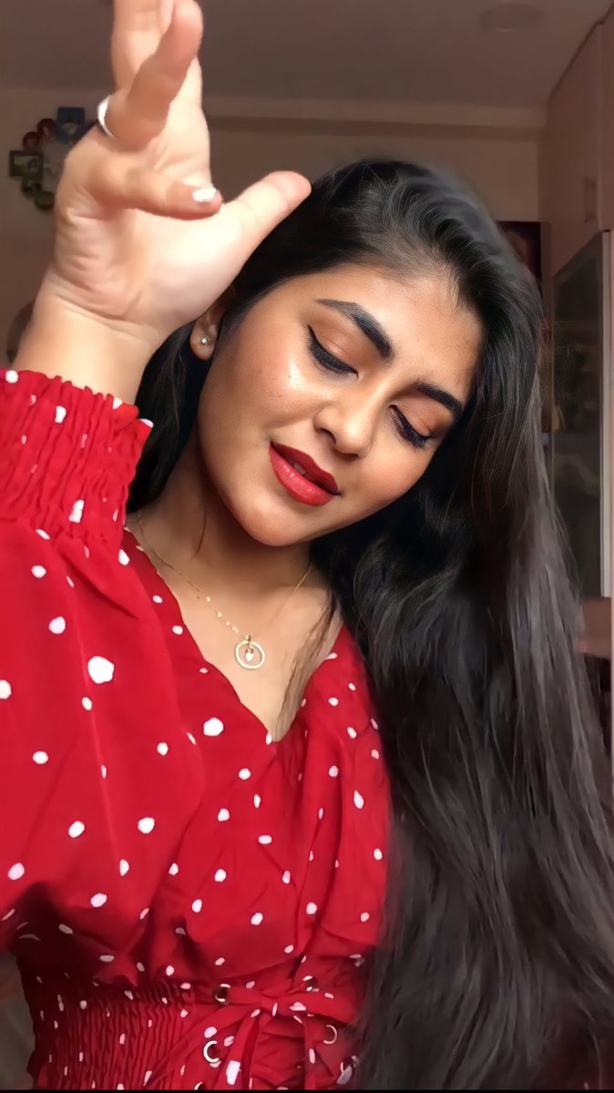 HotStuffTelugu's tweet photo. Morning Vibes #Pellam Hasini 🔥🤤🤤
Dheeni lips chudandi emmannaaa unaaya 😘😘😘😘
Naaki Cheekinchkunte swargame 🤙🤙💦💦
Na Kasi #Hasini Munda 🔥 https://t.co/rsXtGTsRds