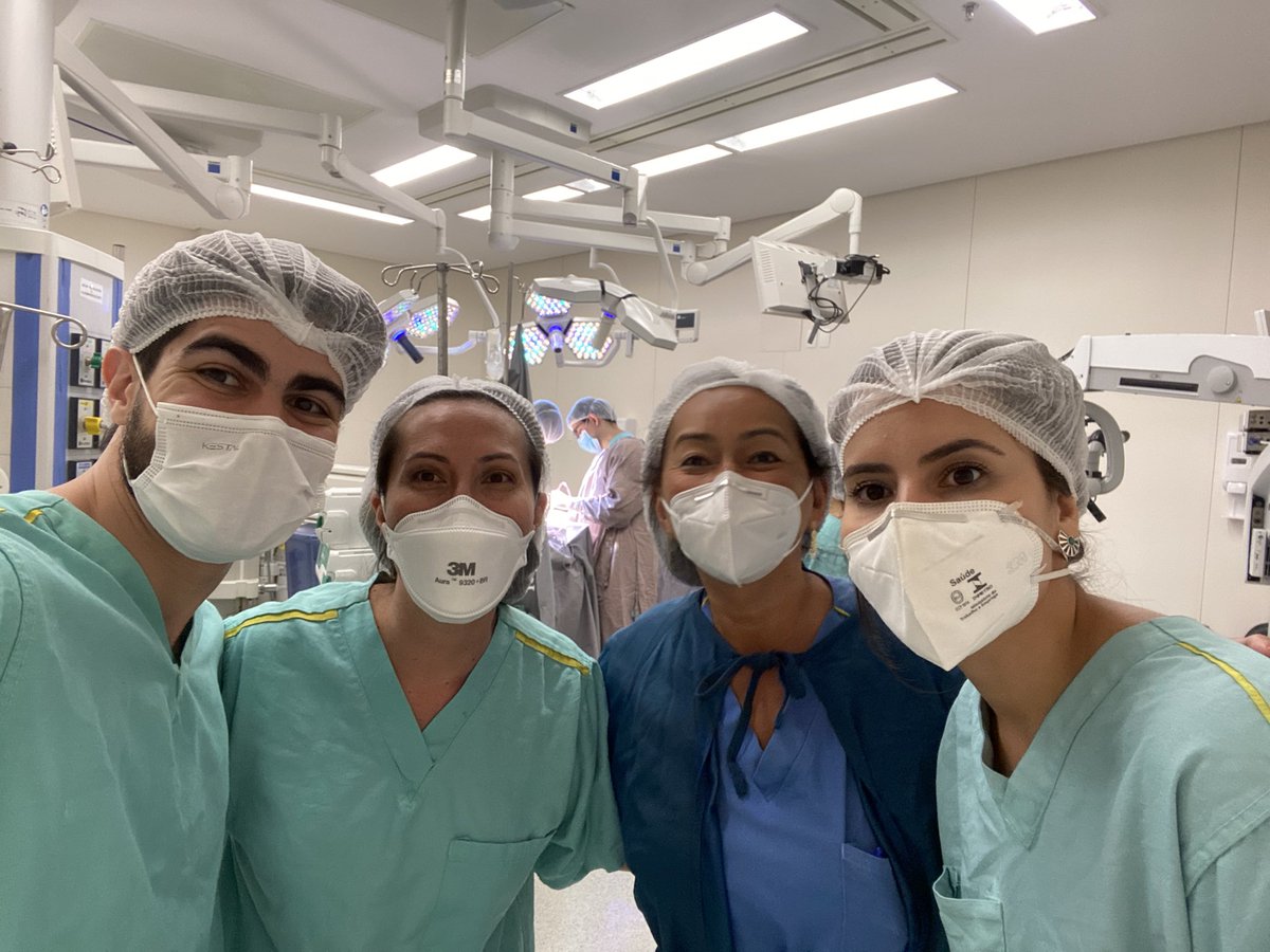 Yesterday, we officially initiated the first Brazilian neuroanesthesiology specialization course, coordinated by myself. Supported and held at Hospital das Clinicas of University of Sao Paulo medical school.