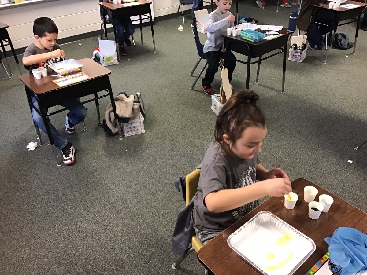 JCDMrsPindell's tweet photo. Thanks Kids Discovery Factory for providing STEM activities for our classroom! https://t.co/9GGoegAMEY
