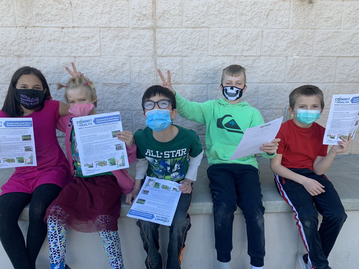 MRDSummerEnrich's tweet photo. 🌱 Today After School Enrichment is making plans to start drawing out what we need to know all about how seedlings work and the life cycle of seeds! Courtesy of the #CommitToHealth gardening curriculum so easy for instructors to use @NRPA_news 🌱🥰🪴 https://t.co/h734PGdg7V