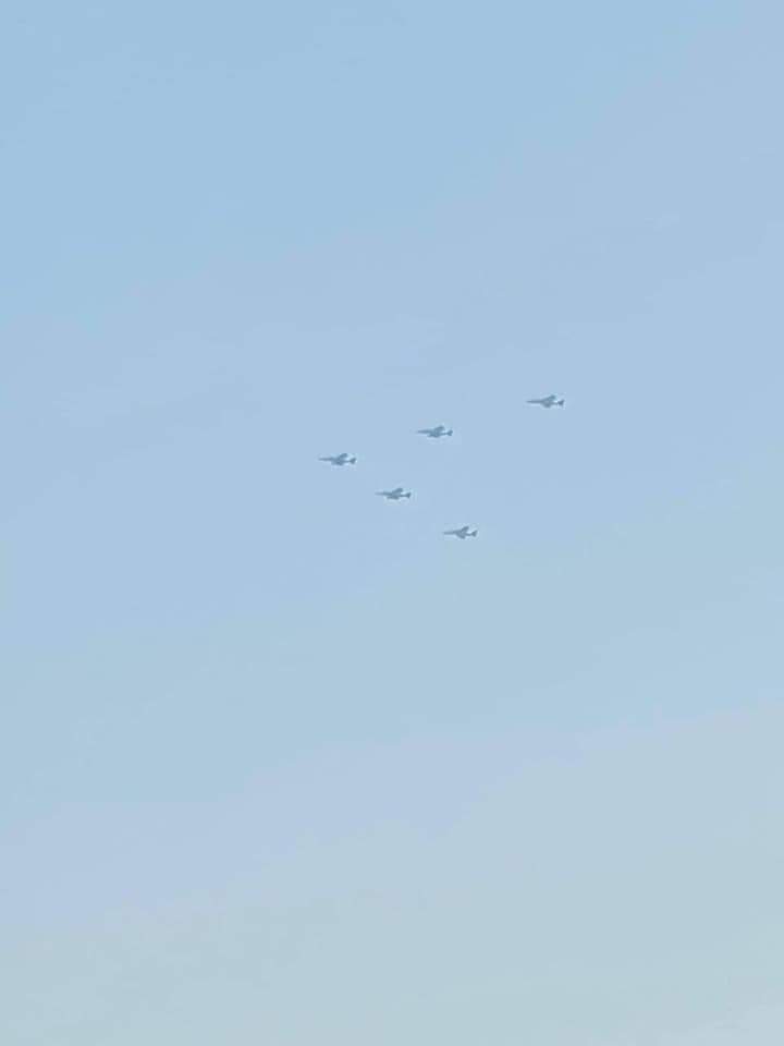 TeTe96199365's tweet photo. 8:55 Am: at least 5 fighter jets are flying in the city area of Mandalay with  very low flight level 

MILITARY MASSACRE

#Mar4Coup
#WhatsHappeningInMyanmar

@UN_HRC @hrw  @UN @NATO @KenRoth @RapporteurUn @freya_cole @drsasa_mm  @CIJ_ICJ https://t.co/u2SbHlnuI4