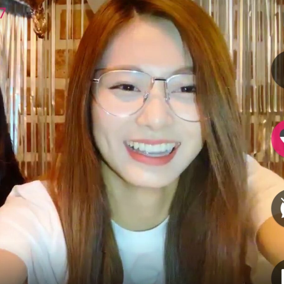 tzustills's tweet photo. she’s so pretty

#TZUYU #쯔위 https://t.co/TqhvCkn1lL