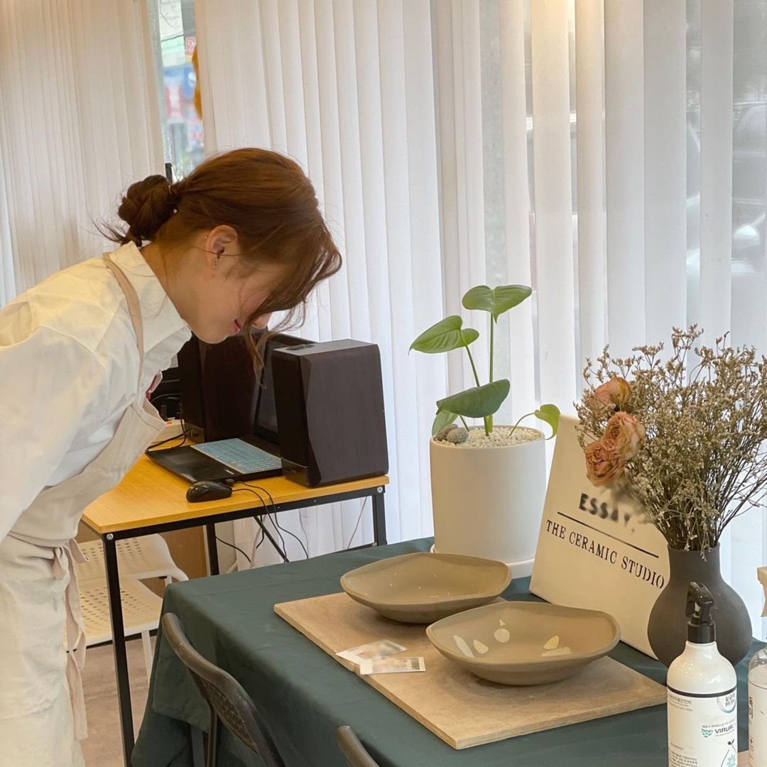 WJSNDAILY's tweet photo. [TRANS] 210303 #LUDA IG update 

My bowl will be the prettiest 🙃
Bake quickly please 
#NotFromToday 

#우주소녀 #루다 #WJSN https://t.co/mUG1ne67rR