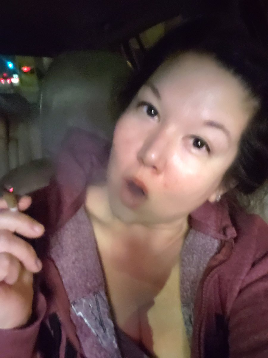 Shelley_Knight1's tweet photo. Because drives & music are free therapy... #DicksSeattle #famous #EatDicks #lol #StonerFam #AsianGirl #Seattle #music โฃ๐๐ถ https://t.co/dsAT31atXq