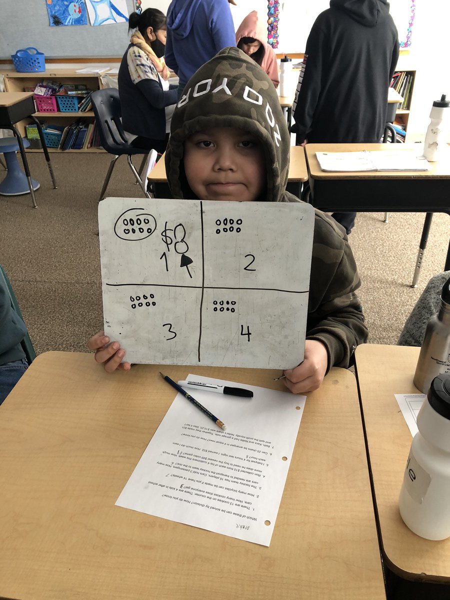 StuMacNeil's tweet photo. Division in multiple ways and in their own way! @yk1_schools @mhs_school #differientiation https://t.co/P0ciyZAkwv