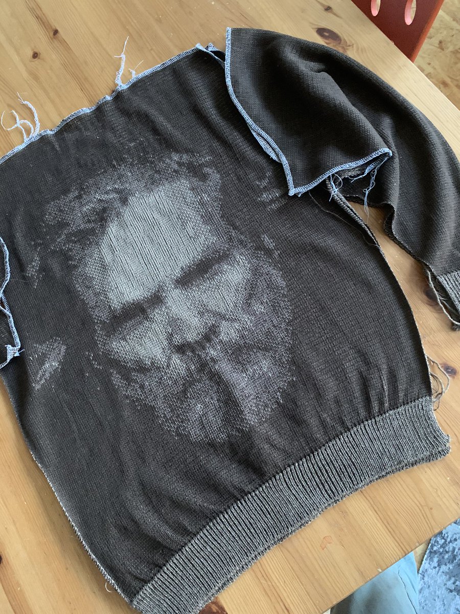 _qattoon's tweet photo. Next one #stricken #stricksachen #biglebowski https://t.co/f80dl6jTg7