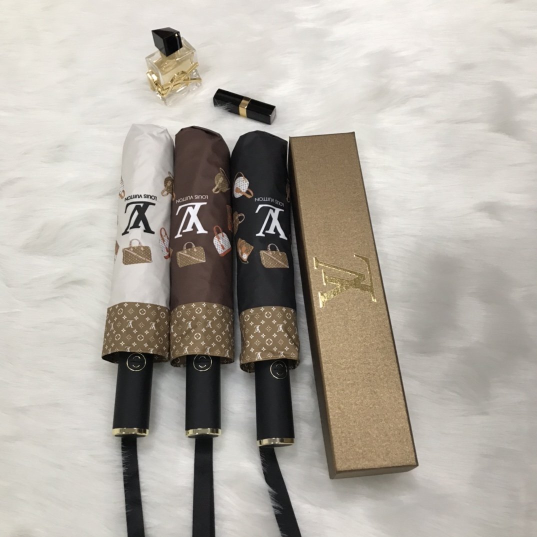 LvGuci's tweet photo. Phụ kiện ô đi mưa cho chị em dùng mùa mưa, hàng đẹp không tỳ vết,giá yêu thương 1.2k. Chị em cần alo em 0355902854 https://t.co/NJlQL7f3Hb