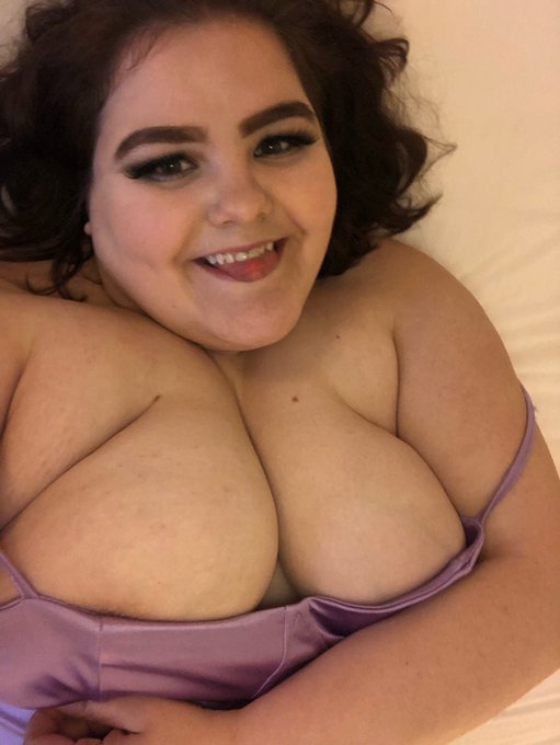 Honestly your tax refund is best spent on me. So, send 💜 https://t.co/8uoOPnf7EV