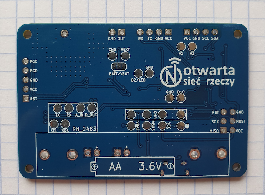 openthingsnet's tweet photo. Dotarły pierwsze egzemplarze nowej wersji płytki do budowy i testowania rozwiązań #IoT opartych na technologii #LoRaWAN. Szczegóły na stronie projektu: https://t.co/LxwqpcwFcI. https://t.co/vKMm02UUBd