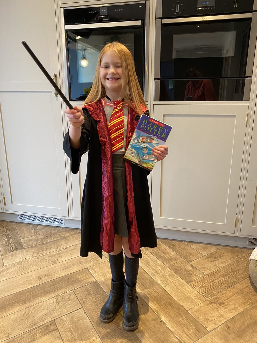 Helen Metcalfe (@helencmetcalfe) on Twitter photo World book day ready #WorldBookDay <a href="/antrobus_st/">Antrobus St Mark's</a> #HarryPotter #ginnyweasly #ginny #JKRowling World book day ready #WorldBookDay <a href="/antrobus_st/">Antrobus St Mark's</a> #HarryPotter #ginnyweasly #ginny #JKRowling