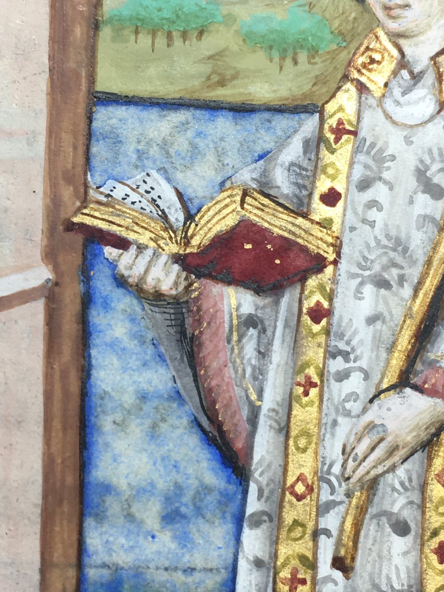 iamkristinesr's tweet photo. The Romanesque broach was inspired by CBL W082, the Coetivy Hours, 1443-45, Paris๐ and made using authentic materials and techniques.
This is a good challenge to my dexterity and a fun way to further explore #historicbindings.
#Booksinbooks #worldbookday https://t.co/y7L43v6l0z