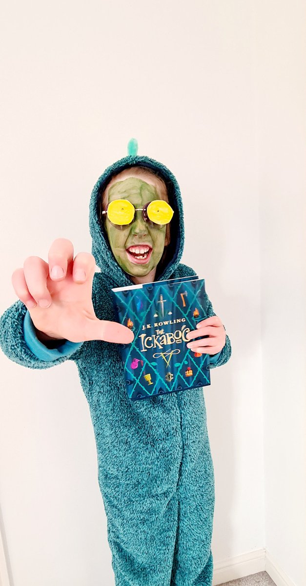 PeachesRobson's tweet photo. Happy World Book day @OPABL_34B @OPA_BL from our very own Ickabog. https://t.co/qyiFJfIc0j