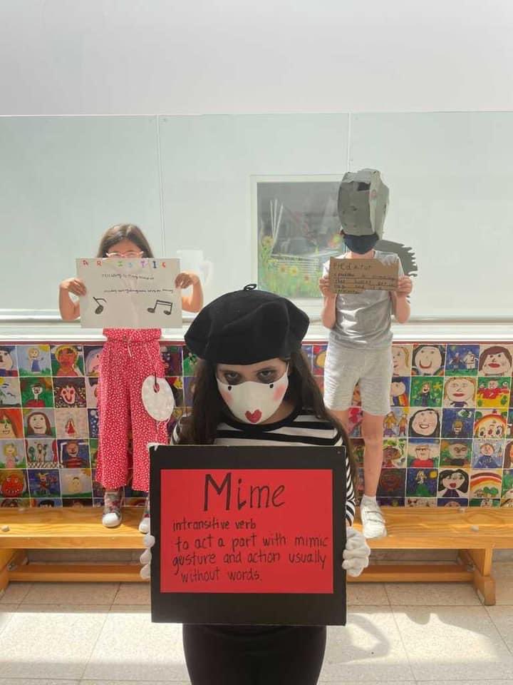 vhpsprincipal's tweet photo. Loving the rich vocabulary around @VHPrimary today . A different spin on #WorldBookDay  Really purposeful and a genuine enriching learning opportunity. Well done @educatorabroad https://t.co/p4FsxFCrBV
