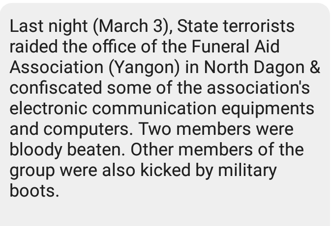 Cho20301's tweet photo. TW // Blood 
MILITARY MASSACRE

#Mar4Coup
#WhatsHappeningInMyanmar
@USEmbassyBurma @UN_HRC @UNinMyanmar @TostevinM @KenRoth @freya_cole @RapporteurUn https://t.co/jJyfVlIScg