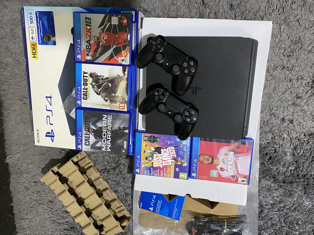 PS4 for Sale in as good as brand new condition.  
Two Pads.
5games including COD Modern Warfare, COD Advance Warfare, Just Dance, NBA2K18 and Fifa20.
Comes with all accessories intact just as open box brand new. 
150k ONLY. 
Pls RT🙏🏾