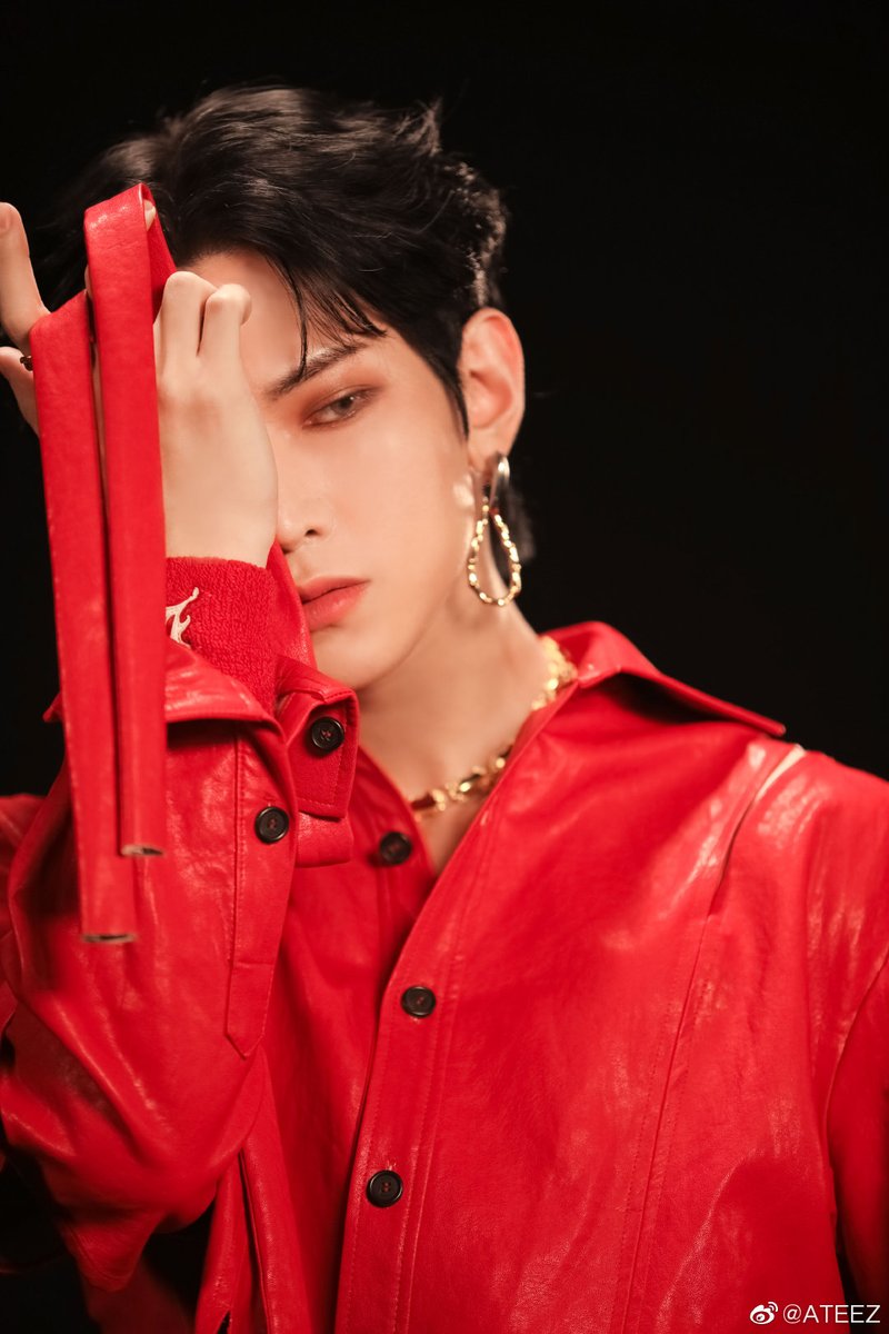 ATEEZInterN's tweet photo. 🟠 微博 WeiBo Update
Ding-dong 👀
Brought the behind photos of the filming site for our ATINY !
Don't miss the various charm of ATEEZ 💕
#ATEEZ #Fireworks #FEVERPart2 @ATEEZofficial https://t.co/nPXGE7mewa