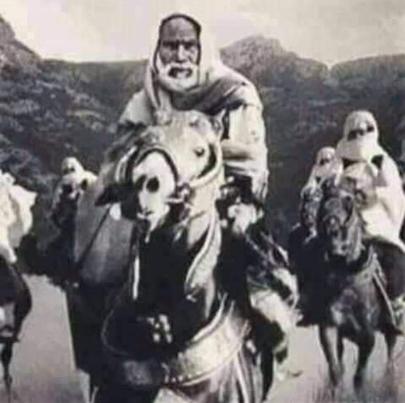 _79999's tweet photo. يا سائس الخيل قم للخيل وانحرها
ماحاجة الخيل والفـرسان قـد ماتوا https://t.co/MGaRgZB2Ym