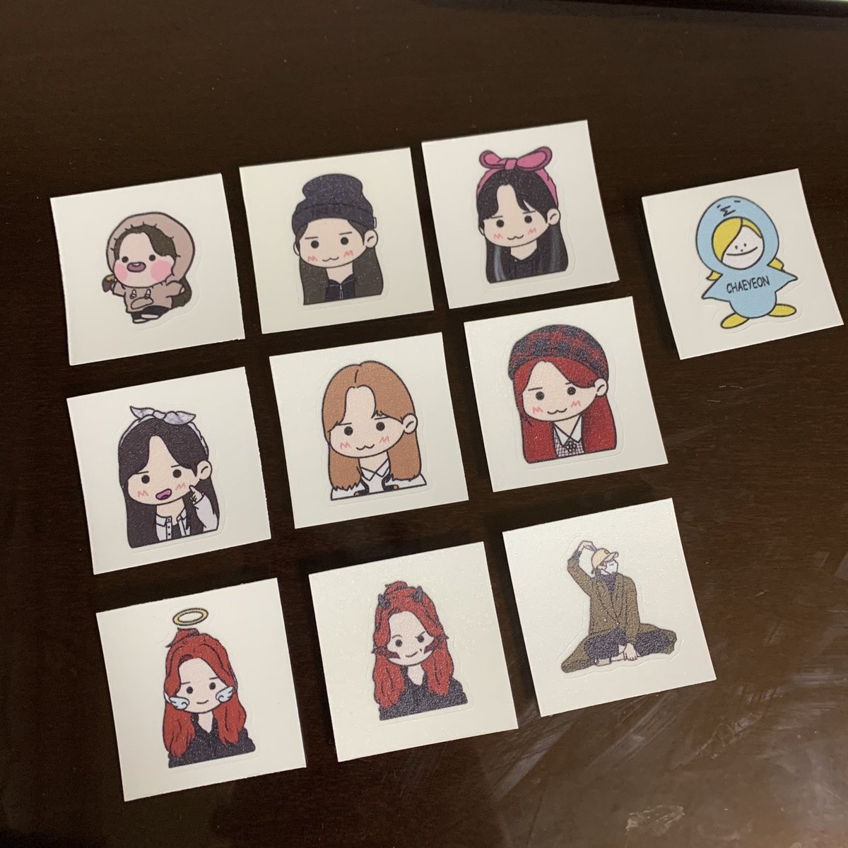 JJori_zz's tweet photo. #RT이벤 이채연 띠부
저의 그림 많이 좋아해주셔서 감사해요...!
팔로워분들 대상입니다!
사진처럼 총 2분 뽑아서 띠부 보내드릴겁니다!
당발 시기는 제 마음...🤍 https://t.co/GFPZ4lECY7