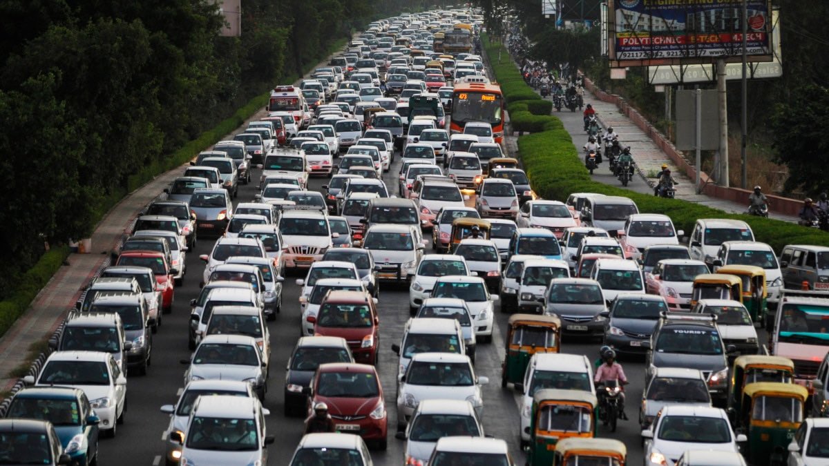 DrDilipSodha's tweet photo. #CarFreeDay once a week.
એક દિવસ 🚴‍♂️ માટે

Ride a train, bus, #cycling , carpool, vanpool, subway, or #walking , work from home #WFH , telework also counts.

@BYCS_org goal: #50by30 
Let's make a difference together.

#Cycles2Work #Cycles4Change https://t.co/FkXSbGXGYD