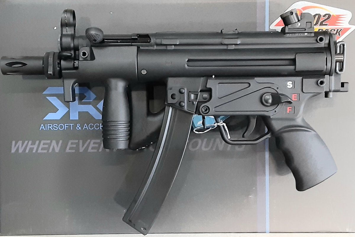 noda_ya_gun's tweet photo. 現在入荷中の
BATONｘSRC　CO2仕様GBB
H&amp;K　MP5PDW
定価¥60,280を¥54,800
CO2仕様GBB
H&amp;K　MP5SD3
定価¥67,980を¥61,800
BATONｘTANIOKOBA
BM-45　ブラック/FDE
各¥21,780を¥19800
お問い合わせは
0222510748担当イクサワまで
お問い合わせください
#BM45
#タニオコバ
#BATTON
#CO2 
＃SRC https://t.co/d3B17NNvCf