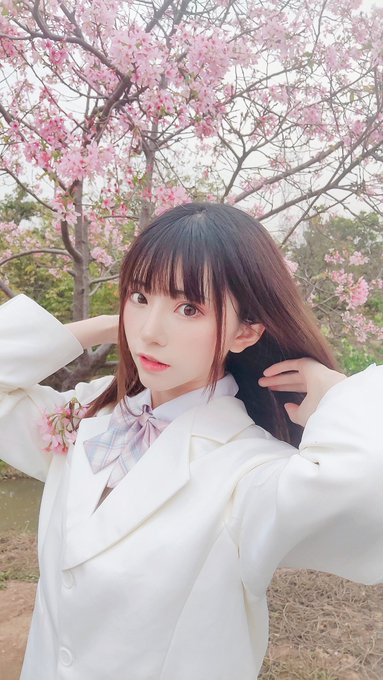 Twitterのコスプレ画像96
