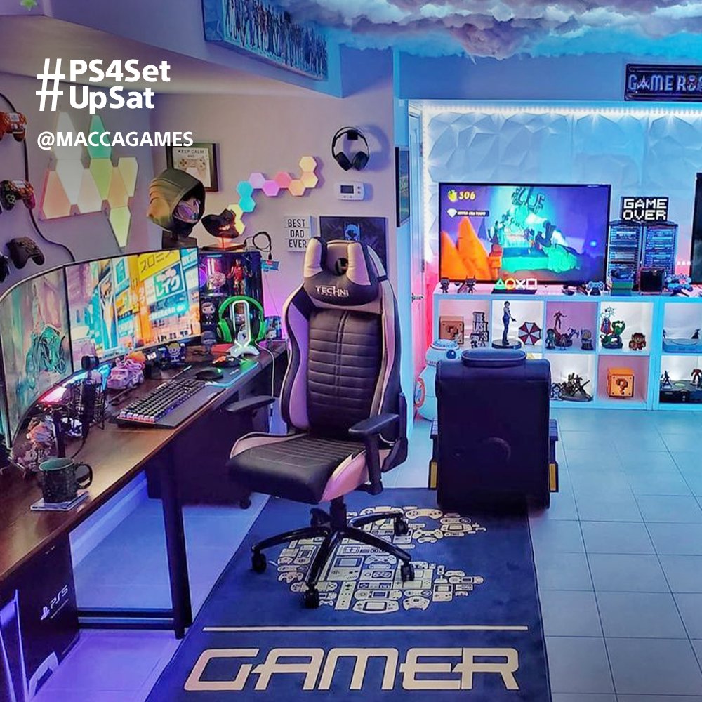 Dreamy Blue Gaming Room