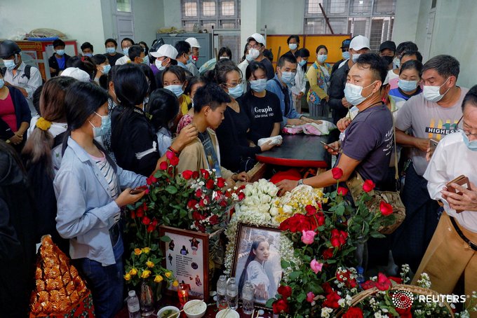 This is the funeral for 19-year-old Kyal Sin, Angel, a protester in Myanmar who was killed by security forces yesterday and has become a symbol for coup opponents for her defiance in the face of risks she knew well reut.rs/3rfqnDt #WhatsHappeningInMyanmar
