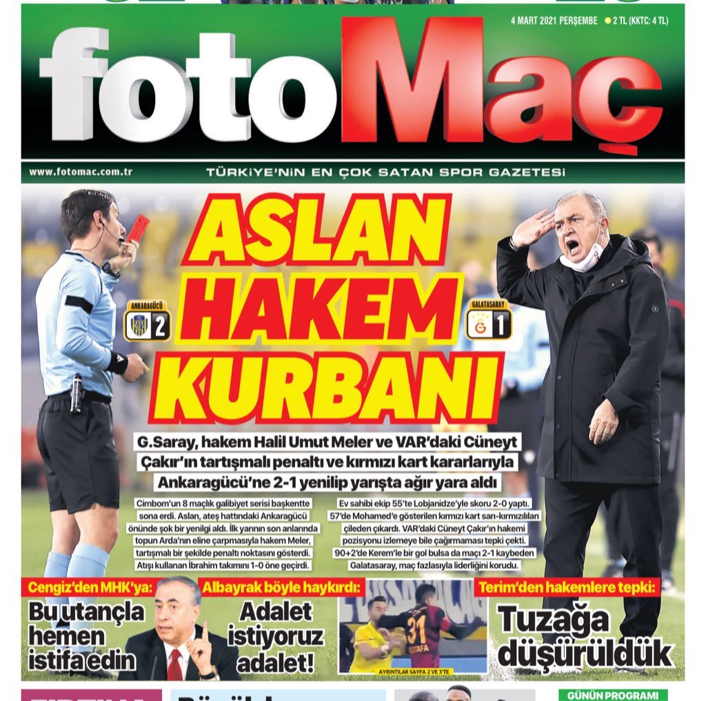 Tarafsızlığıyla gönüllerde taht kuran Zeki Uzundurukan'ın genel yayın yönetmenliğini sürdürdüğü Fotomaç gazetesinin, dün akşam oynanan maç sonrası manşeti. Ülke olarak böyle tarafsız yayıncılığa alışık değiliz.