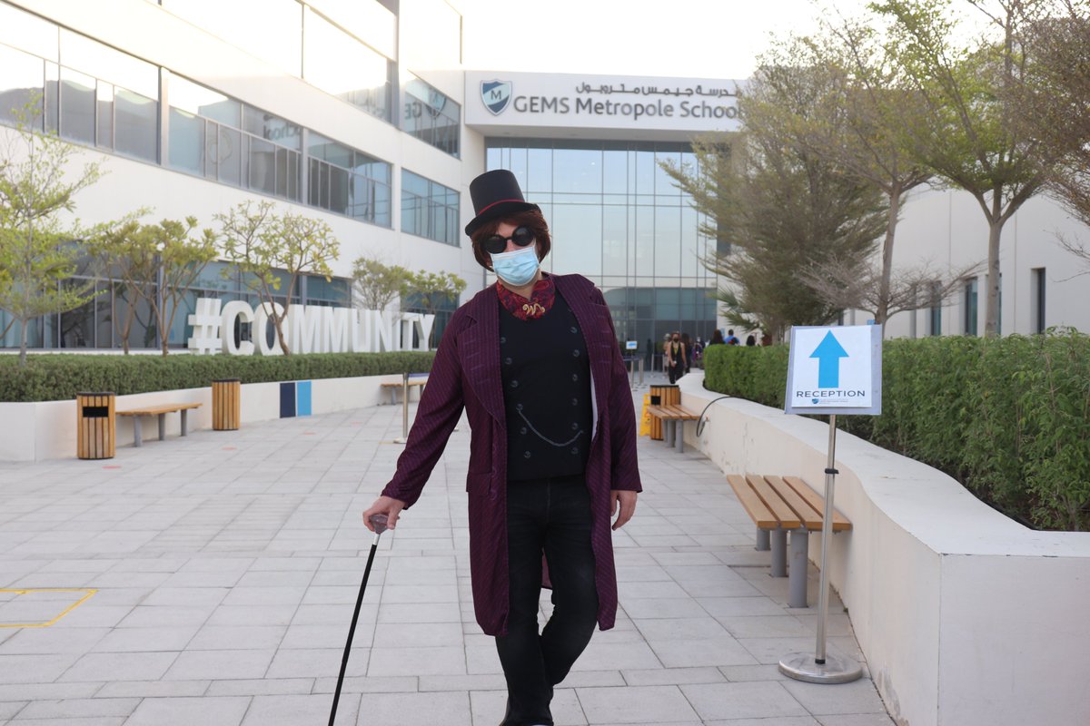 metropole_gems's tweet photo. Happy World Book Day from our awesome Senior Leadership Team 🤩📚
Can you guess which book character they are dressed up as?😆
#WorldBookDay #DropEverythingandRead #MTScommunity @GEMS_ME @KHDA @SchoolsCompared https://t.co/wWnaynMoDd