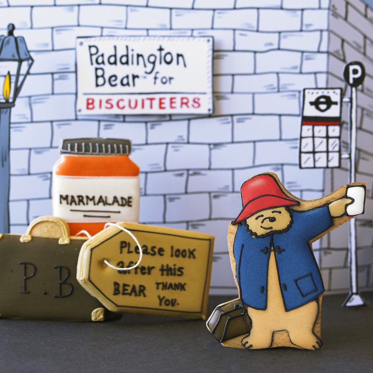 BiscuiteersLtd's tweet photo. Happy #WorldBookDay! Who’s your favourite character? Extra marmalade sandwiches if you can guess who’s ours? 🐻❤️ https://t.co/EFUzQPnH3k