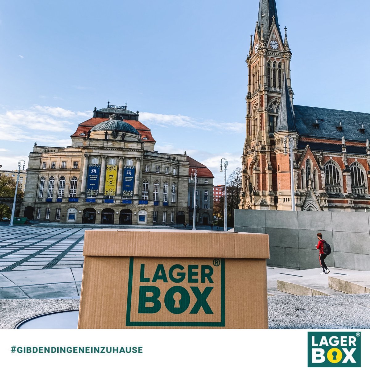 Da muss sogar die LAGERBOX-Kiste spingsen👀

#chemnitz #chemnitzcity #chemnitzartig #chemnitzistschön #chemnitz2025 #chemitzgram #lagerbox #lagerbox_selfstorage #Lagerraum #kiste #kistenpacken #kisten