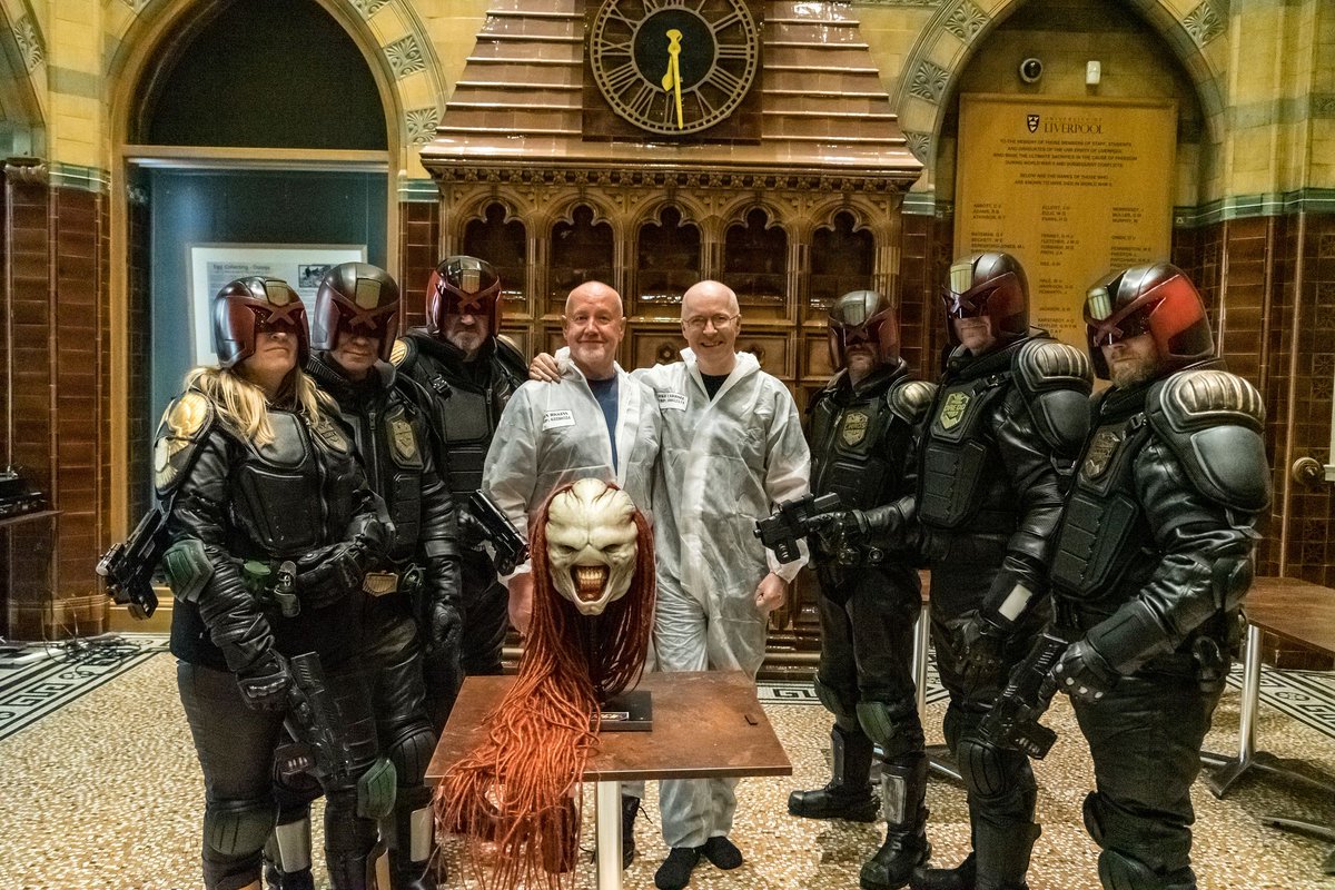 VictoriaGallery's tweet photo. Contrary to how it looks in @Dansphoto1's pics, we did NOT have to drag anyone kicking and screaming into @RazorJackRealm's #BeyondDredd &amp; Watchmen when it opened on 10.03.2017

His latest @2000AD work 'Dreddnoughts' is on sale now.

https://t.co/03gPUf6dAc

#ThrowbackThursday https://t.co/HGuig3be9U