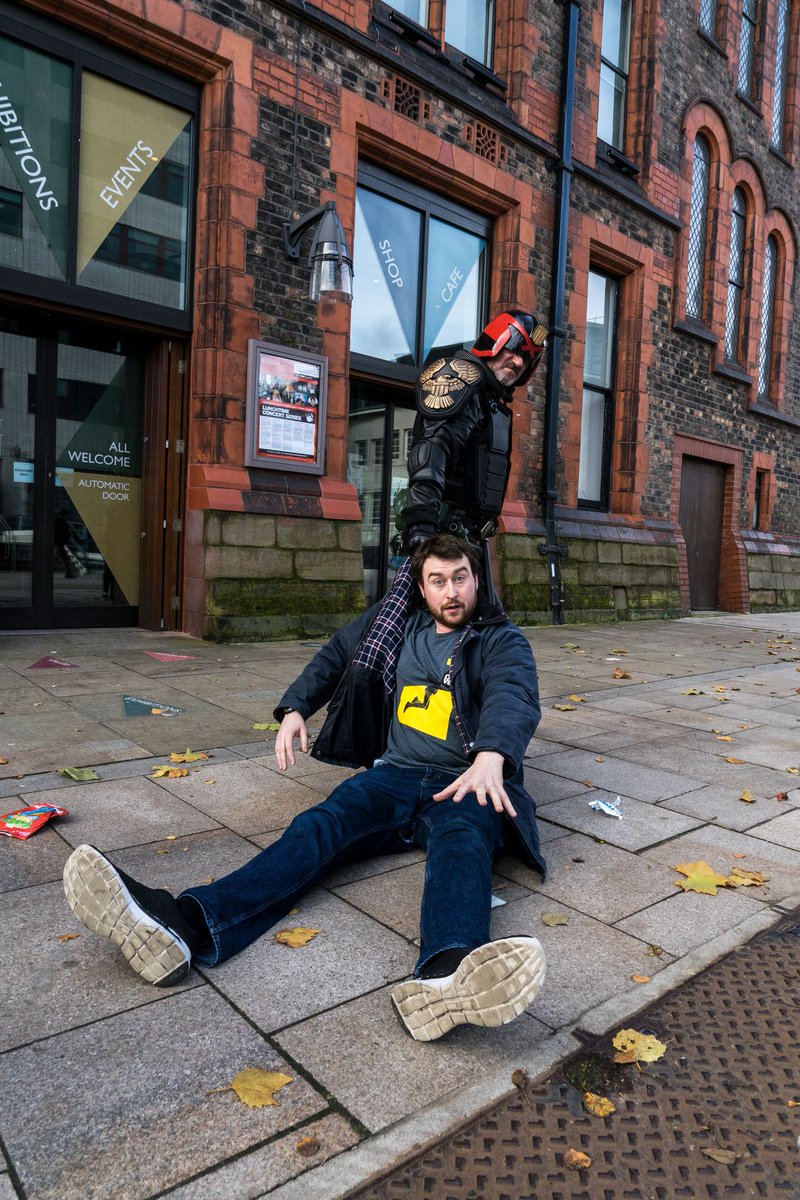 VictoriaGallery's tweet photo. Contrary to how it looks in @Dansphoto1's pics, we did NOT have to drag anyone kicking and screaming into @RazorJackRealm's #BeyondDredd &amp; Watchmen when it opened on 10.03.2017

His latest @2000AD work 'Dreddnoughts' is on sale now.

https://t.co/03gPUf6dAc

#ThrowbackThursday https://t.co/HGuig3be9U