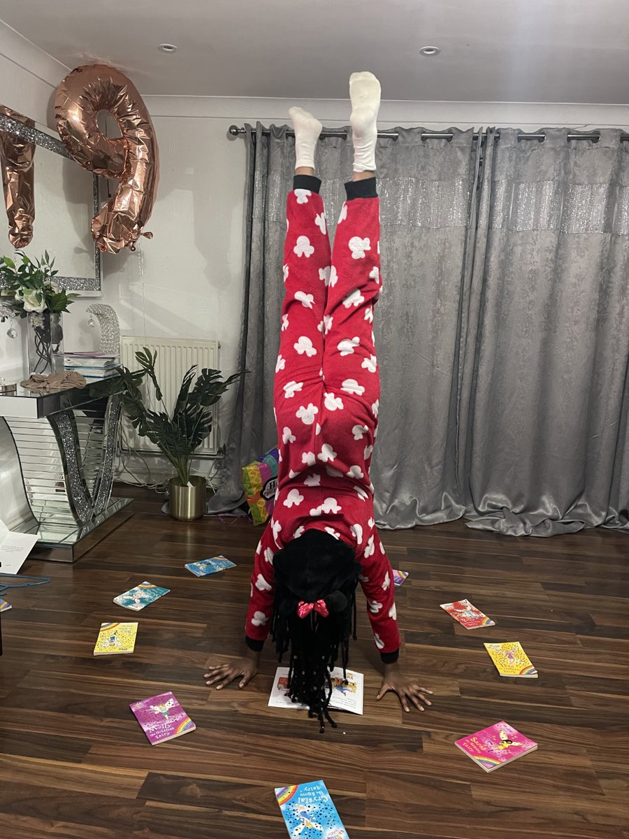 HabsSladeGreen's tweet photo. Everyone can be an #ExtremeReader! Whether you're in a onesie, in a box, in some socks, with a fox, or even reading
@cocoagirlmag! #WorldBookDay https://t.co/eZETqsWpgH