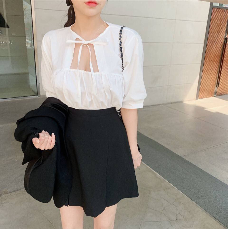 apieceofclothes's tweet photo. Ulzzang girls #พร้อมส่ง
🌈 price : 245฿
🎈เสื้อแขนดอลลี่แต่งย่นหน้าอก รุ่นนี้ดีเทลเว้าอก ผูกมินิโบว์น่ารักสุดดดด เนื้อผ้าเชิ้ตคอตตอนอย่างดี 
🍑 size
อก 38”
ยาว 20”
ปลายแขน 12”
♡
สอบถาม/สั่งซื้อ
แอดไลน์ : @792vhbzl (มี@)
หรือคลิกที่ลิงค์ตรงไบโอ https://t.co/20CtVv6N8j https://t.co/U5tGB6IdES