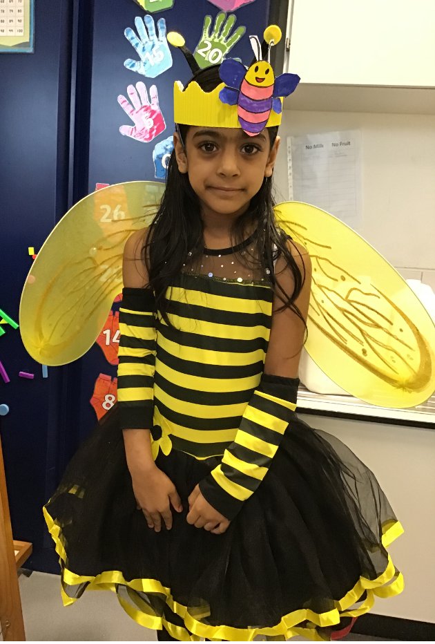 SpringfieldDLT's tweet image. It's World Book Day!!! "Bee" Like Us!!