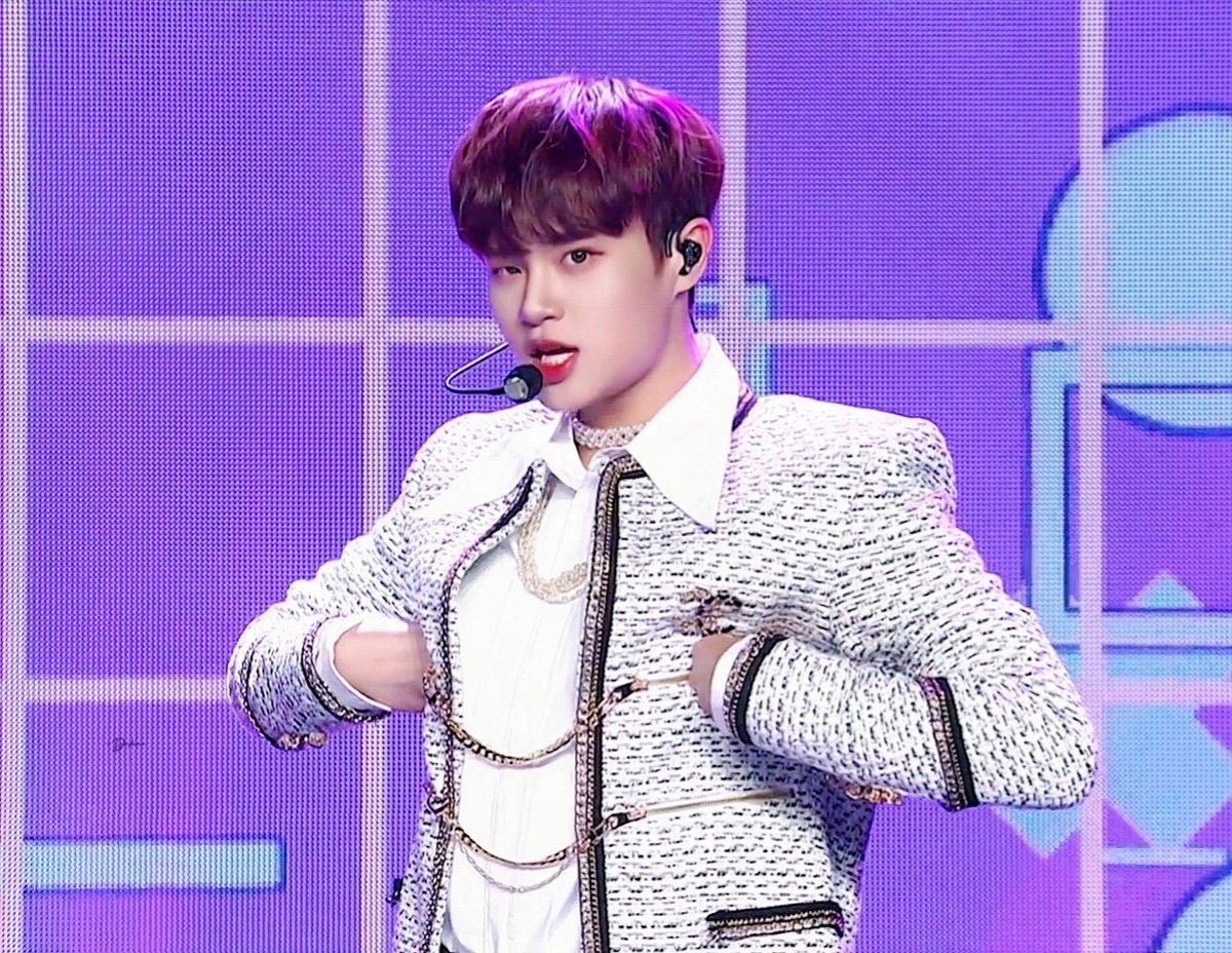 Desdemo0129's tweet photo. sweet baby💕
#이대휘 #DAEHWI  #AB6IX 
#LEEDAEHWI #대휘 https://t.co/bnJFFhHHzz