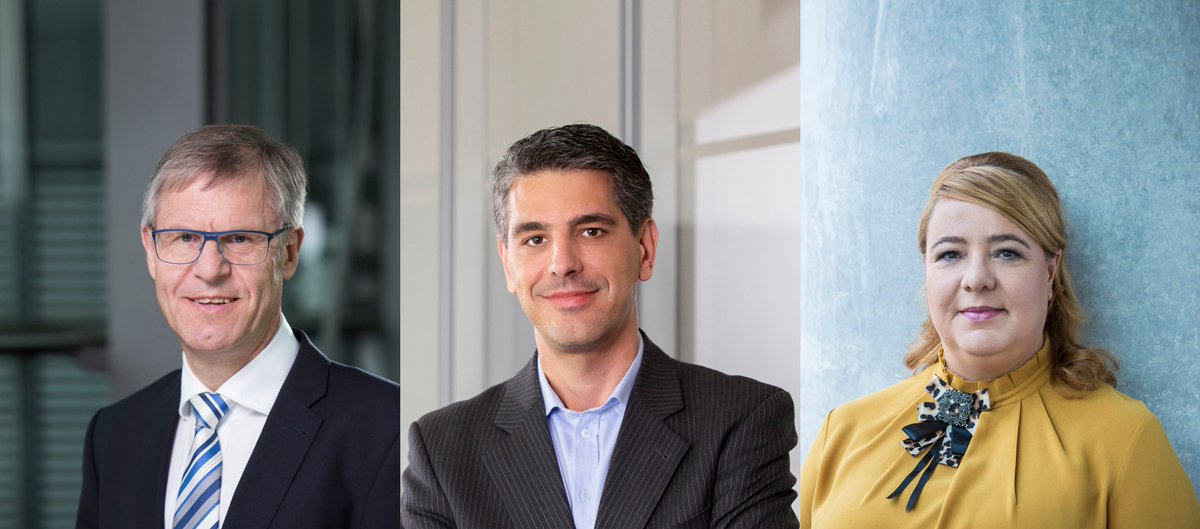 Wechsel an der Spitze des VATM: Martin Witt <a href="/1und1/">1&1</a>  übergibt nach 6,5 Jahren an David Zimmer <a href="/dazi01/">David Zimmer</a> @DtGlasfaser als neuen Präsidenten und Valentina Daiber <a href="/telefonica_de/">Telefónica Germany</a> als Vizepräsidentin. Herzlichen Glückwunsch! An den scheidenden Präsidenten richtete sich großer Dank.