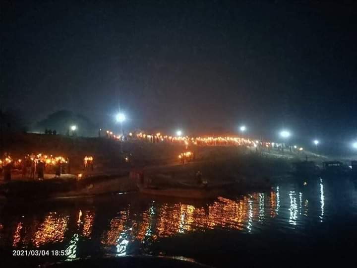 မုံရွာမြို့အနောက်ဖက်ကမ်းမှ မတ်လ (၄) ရက်နေ့ ည သပိတ်စစ်ကြောင်း

Photo_crd

#WhatsHappeningInMyanmar 
#March4Coup