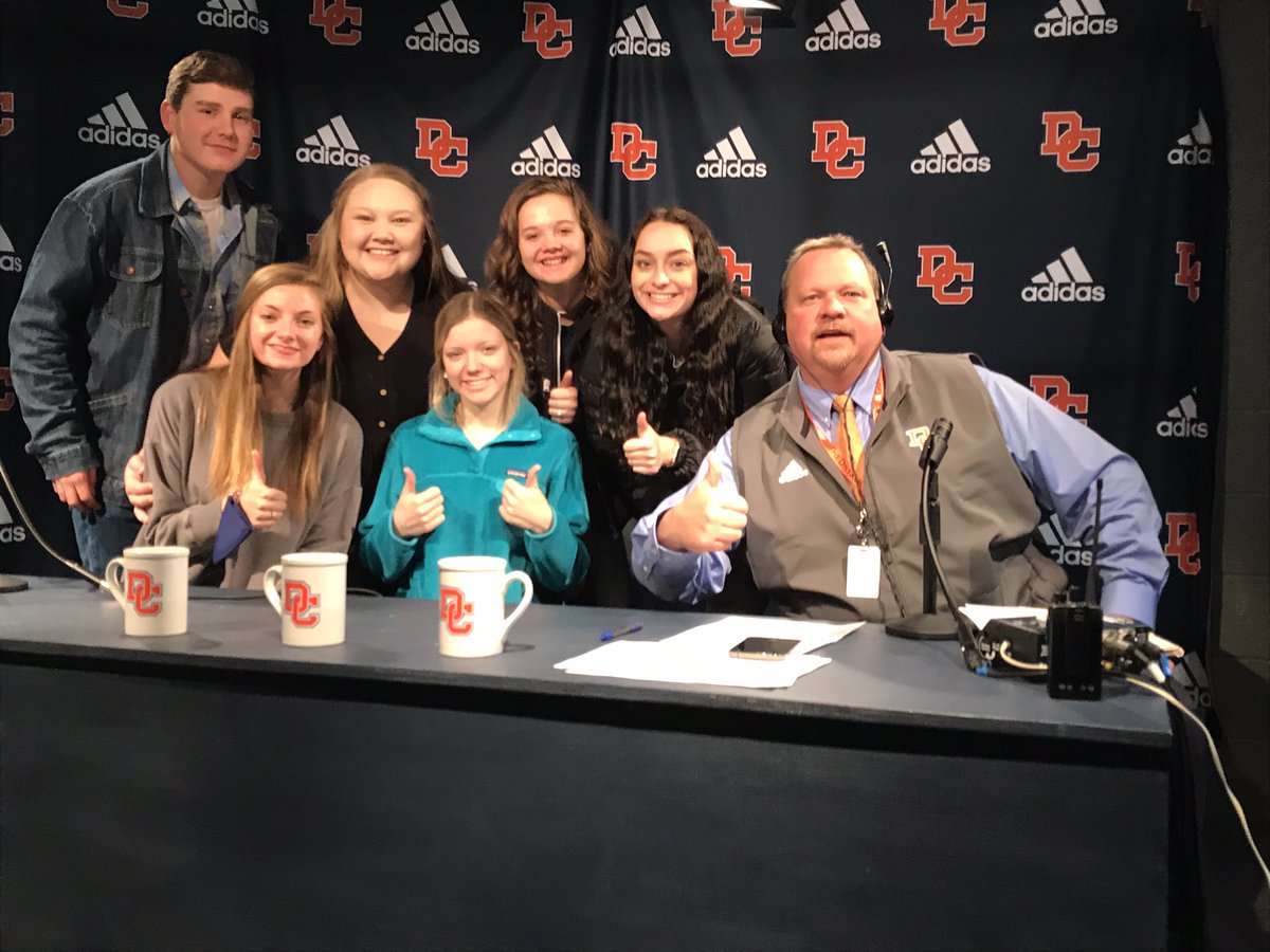 Live on the Cougar Report this morning were members of our FFA program.
#GoTheDistance