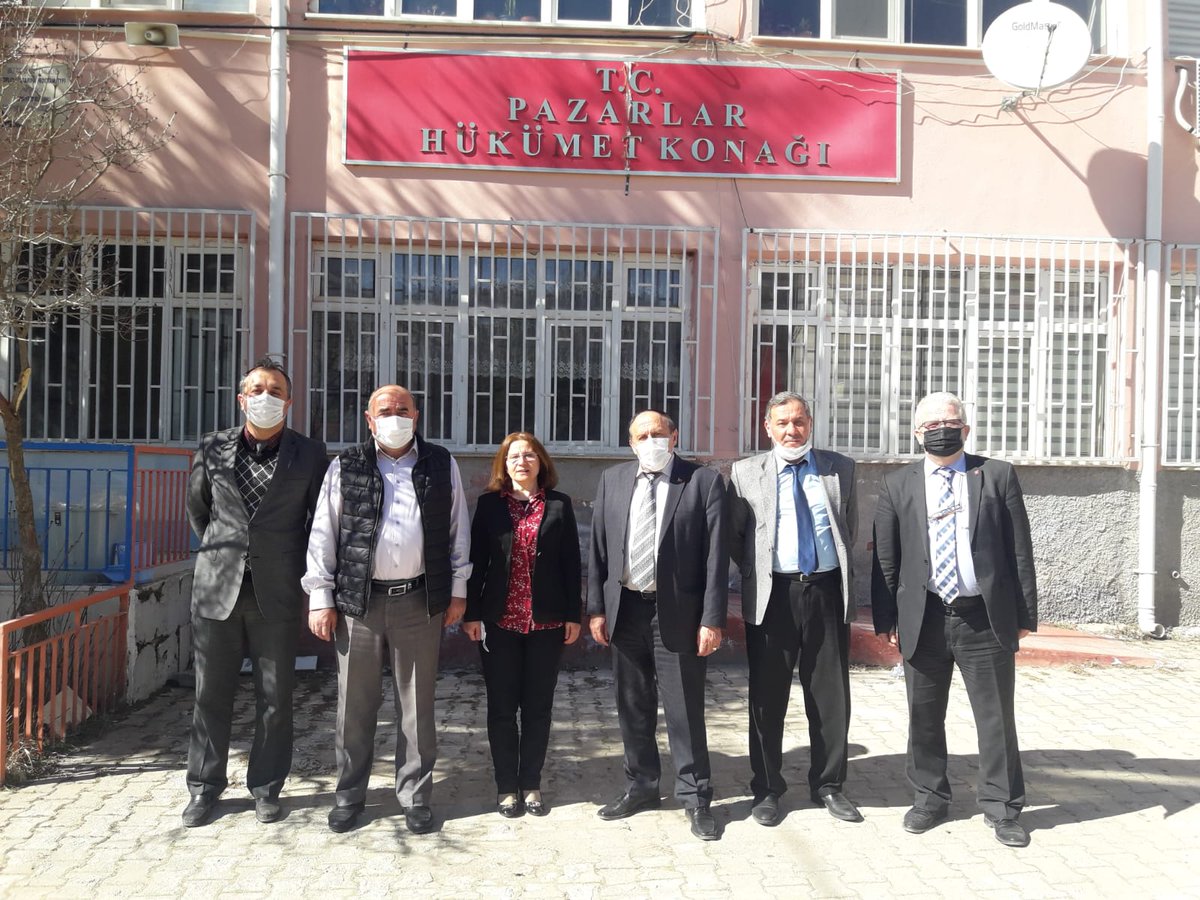 İl Nüfus ve Vatandaşlık Müdürümüz Sn. Metin ÖZYURT, Nüfus personelinin moral ve motivasyonunu arttırmak için Pazarlar İlçe Nüfus Müdürlüğünü ziyarette bulundu . <a href="/sefikaygol/">Şefik AYGÖL</a> <a href="/metinozyurt25/">Metin ÖZYURT</a> <a href="/TCNufus/">Nüfus ve Vatandaşlık İşleri Genel Müdürlüğü</a>