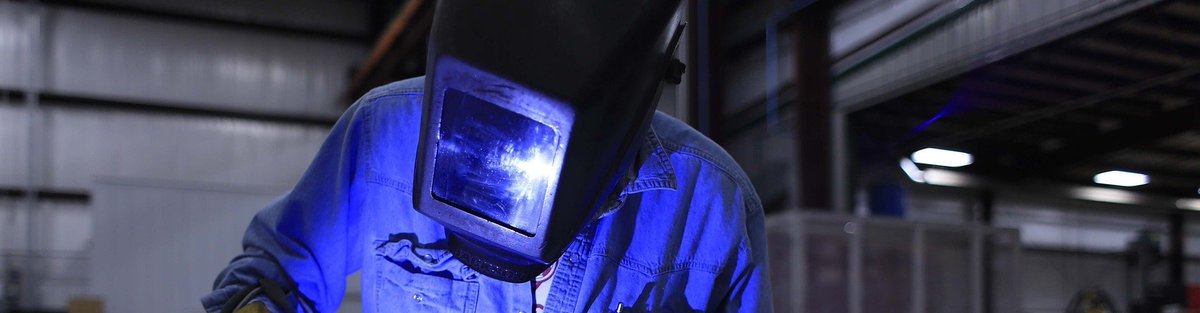 #Lavoro in somministrazione: nel 4° trim. 2020 a #Brescia il dato in miglioramento. Tra ottobre e dicembre, la variazione è di poco negativa (-4%) rispetto al 2019.
Le dichiarazioni di <a href="/bobozini/">Roberto Zini</a>, Vice Pres. Lavoro, Relazioni Industriali, Welfare e i dati > bit.ly/3e8vpxS