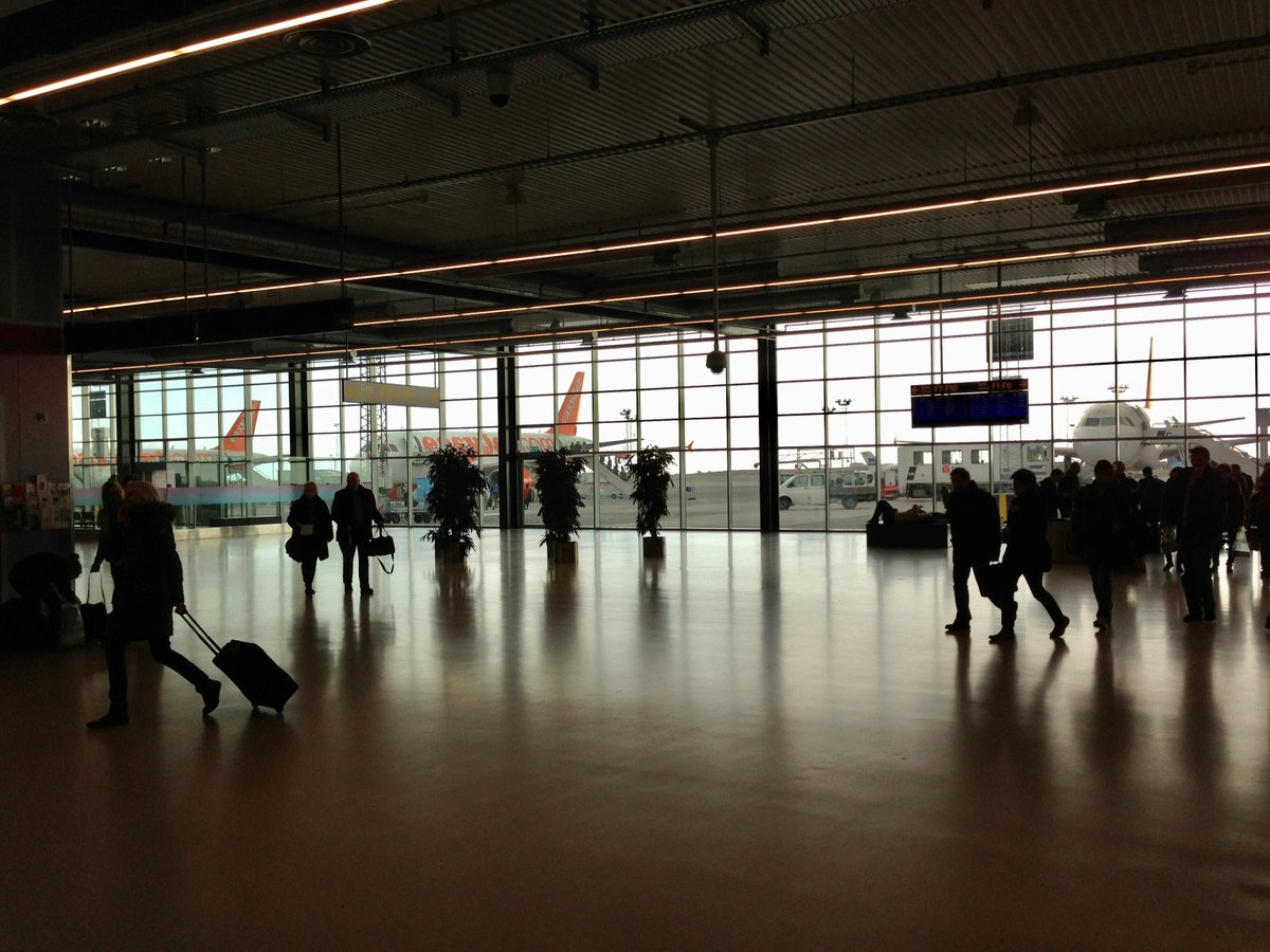 YorkAviation's tweet photo. Although global air passenger numbers are still down due to the impacts of the COVID-19 pandemic, the York Aviation team continue to be busy working on a wide range of projects.  

Click here to see our range of services: https://t.co/4tLa1SChnF https://t.co/BQeXQmcrXT