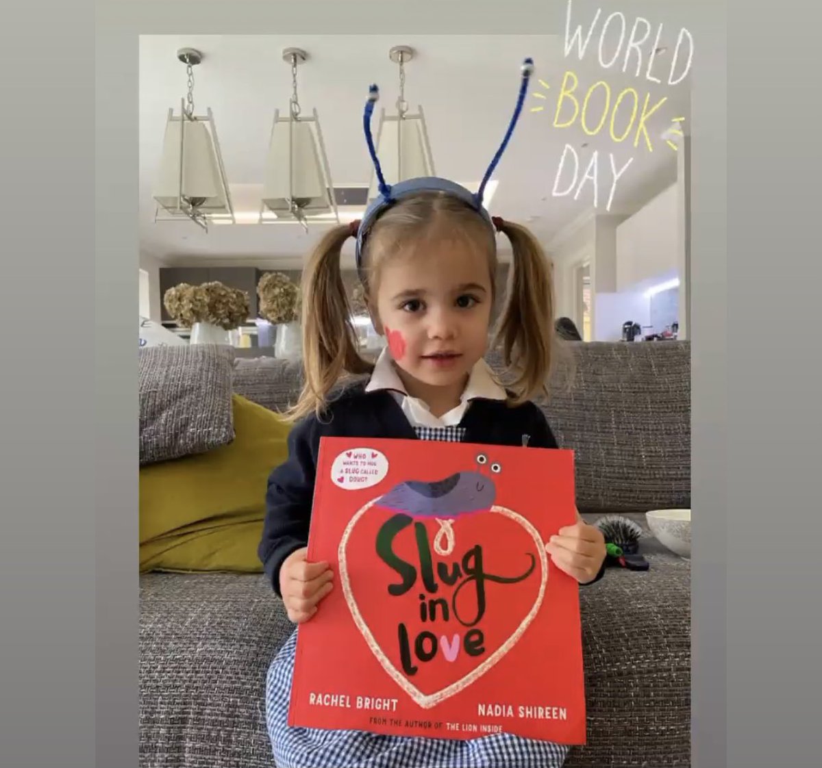 winterfoldhs's tweet photo. One of our KG1 pupils dressed as her favourite character from ‘Slug in Love’ ❤️ #WinterfoldAtHome #WorldBookDay https://t.co/bV0EPgNlhg