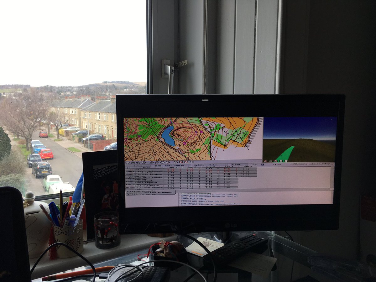 This Sunday at 20:00 we're hosting a series of mass start races in Catching Features. We have a few spaces available so we'll give the first 3 people to reply below get a place!