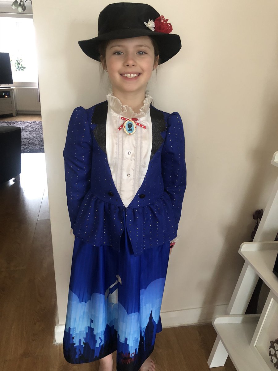 MrsGriffithsxx's tweet photo. World Book Day is a little different this year! But still we are enjoying book week and making the most of it from home #WorldBookDay #MaryPoppins @walmleyjssc @Baker2020Mrs https://t.co/uCDsp7oRom