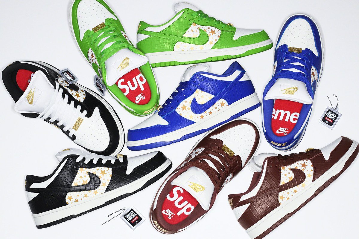 Live in 1 hour: Nike SB x Supreme Dunk Low