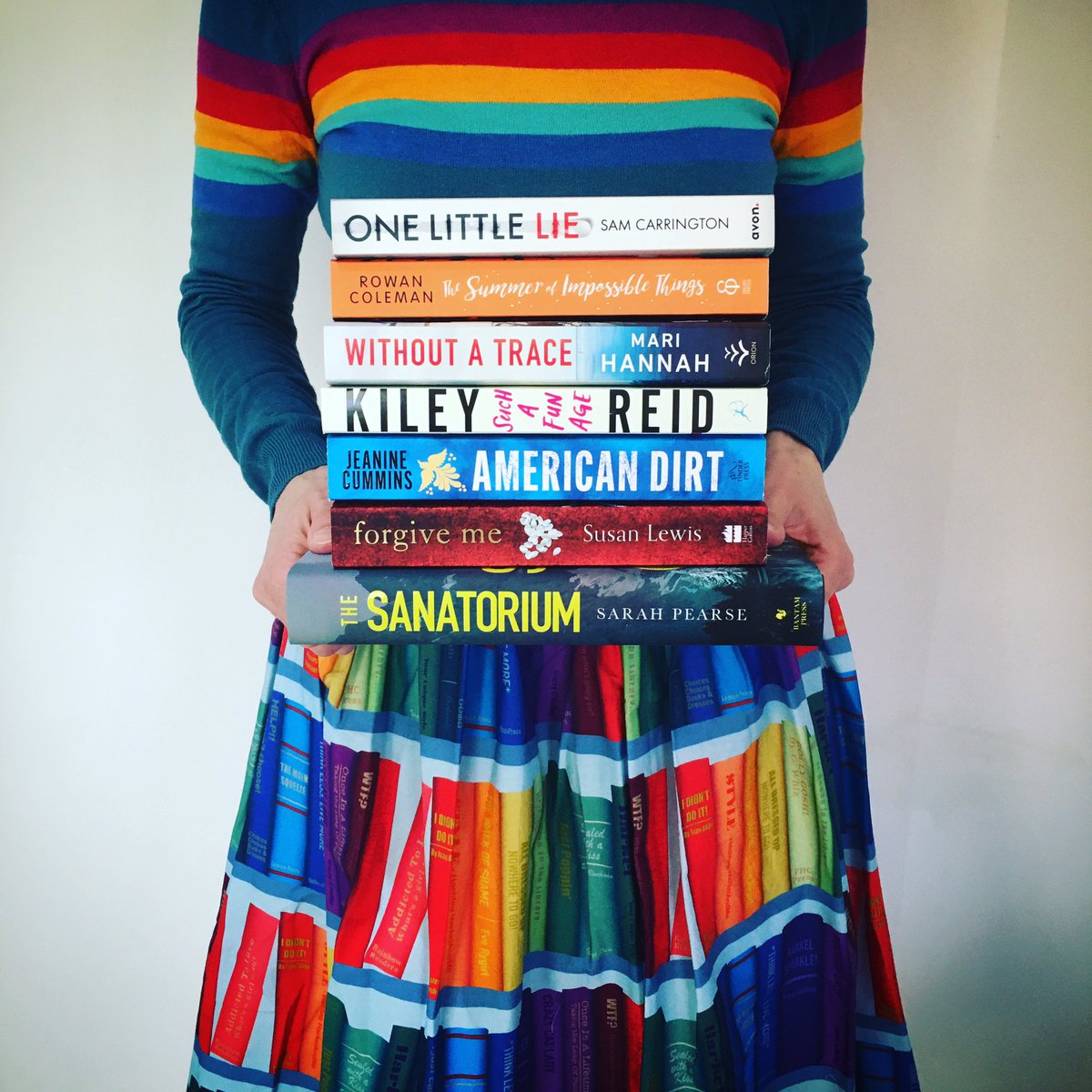 BookendsLisa's tweet image. Happy World book day! 📚📖☕️ A great excuse to take a day off and tackle the ever-growing book pile. Which book would you curl up with today? Thanks to @HarkelClothing for the perfectly-themed skirt! #WorldBookDay #WorldBookDay2021 #books #reading